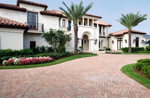 Decorative Driveway Pavers in Navy Yard City, WA